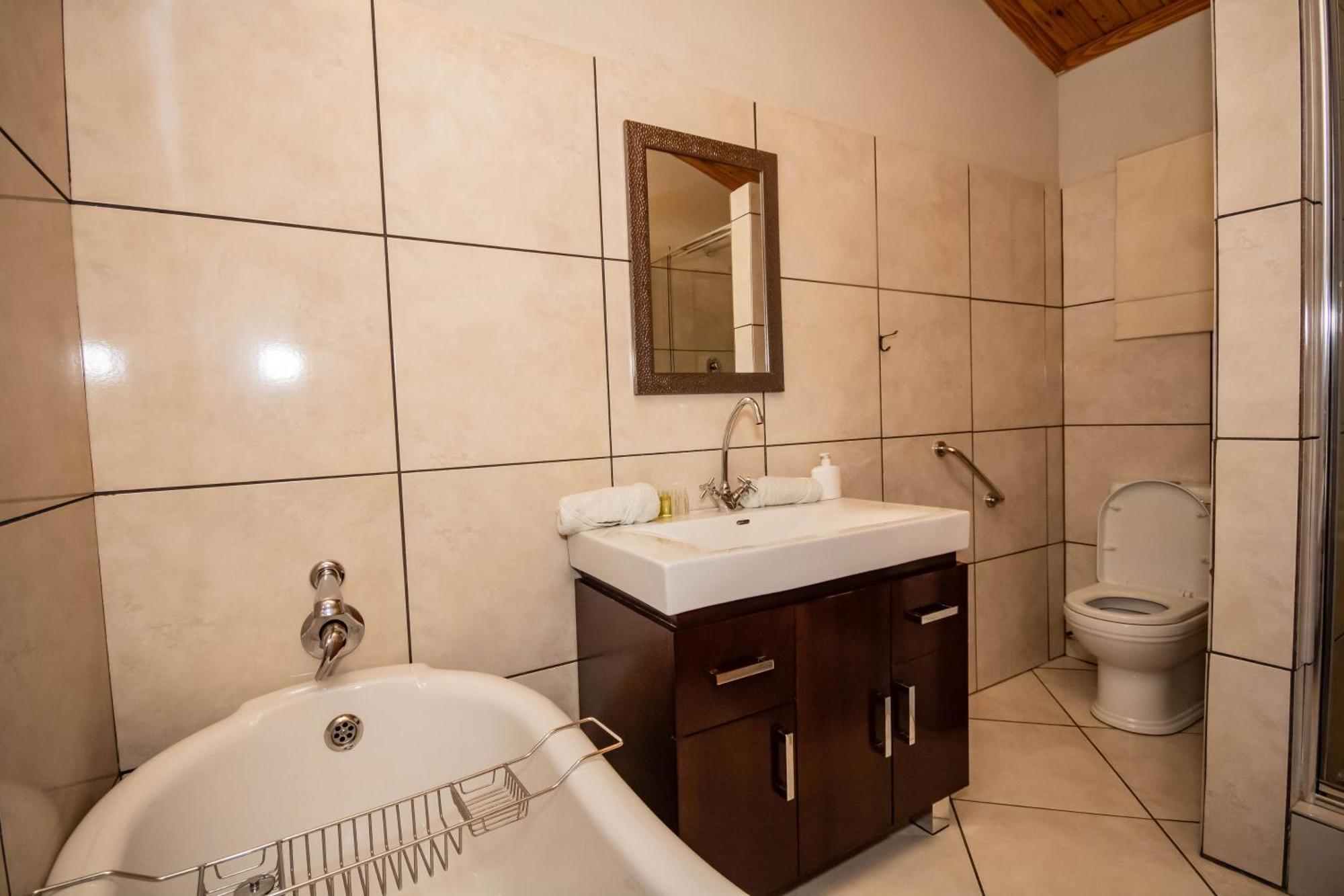 Tarantula Guest House Calvinia Экстерьер фото